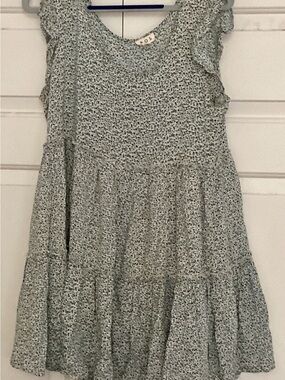 POL Floral Tiered Mini Dress – Blue/Green on White, Size M